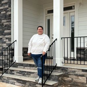 Meet your Posher, Tiffany